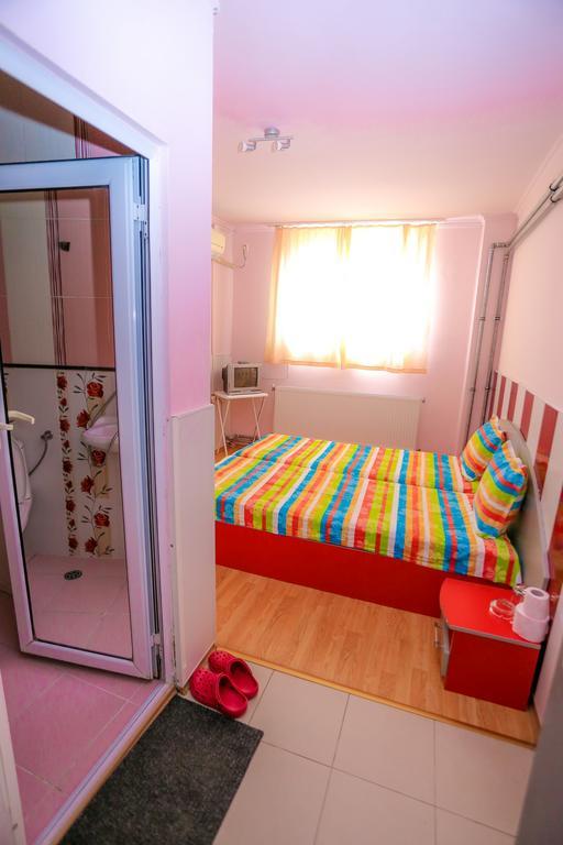 Hostel Shatrata Bogomilovo Exterior photo