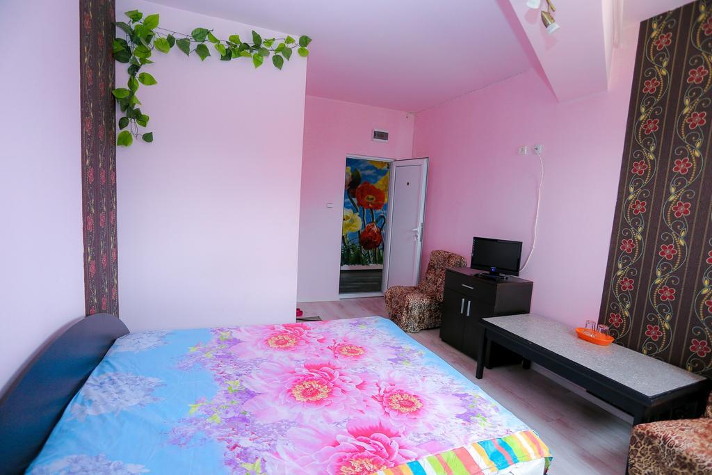Hostel Shatrata Bogomilovo Exterior photo
